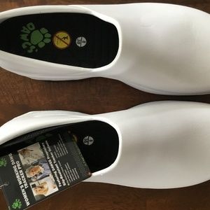 Tracker Pro  Working Shoes